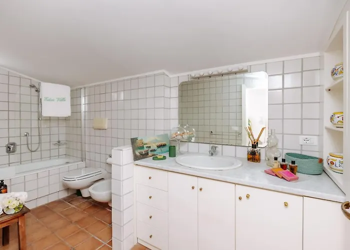 Eden Βίλα Σορέντο